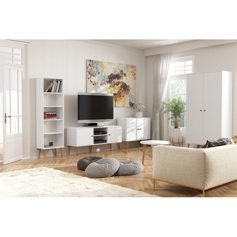 Couchtisch auf Holzbeinen 2/9