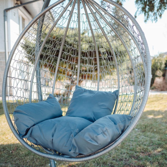 Garten Hängesessel, Schaukel, Kokon Korb, aus Technorattan - COBE Weiß + Braun Kissen