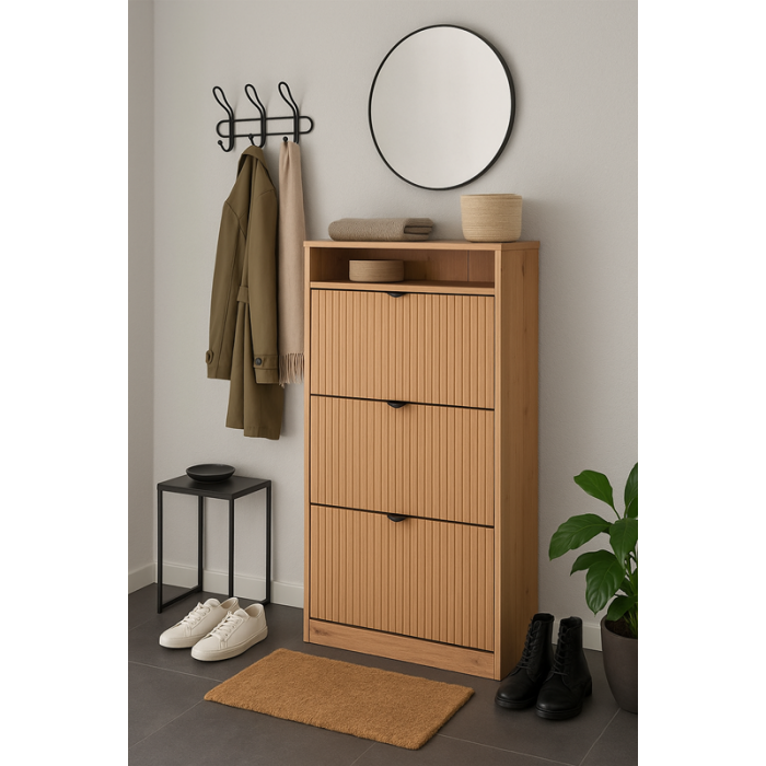 Geriffelte dreitüriger Schuhschrank MIA Eiche...