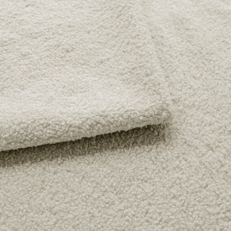 Modernes Dreisitzer-Sofa PARMA aus cremefarbenem Lammfellstoff in minimalistischem Design 4/9