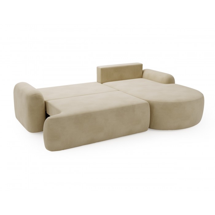 Elegantes, beigefarbenes Ecksofa CLOUDY aus Veloursstoff mit abgerundeten Seiten und kugelförmigen Zierkissen
