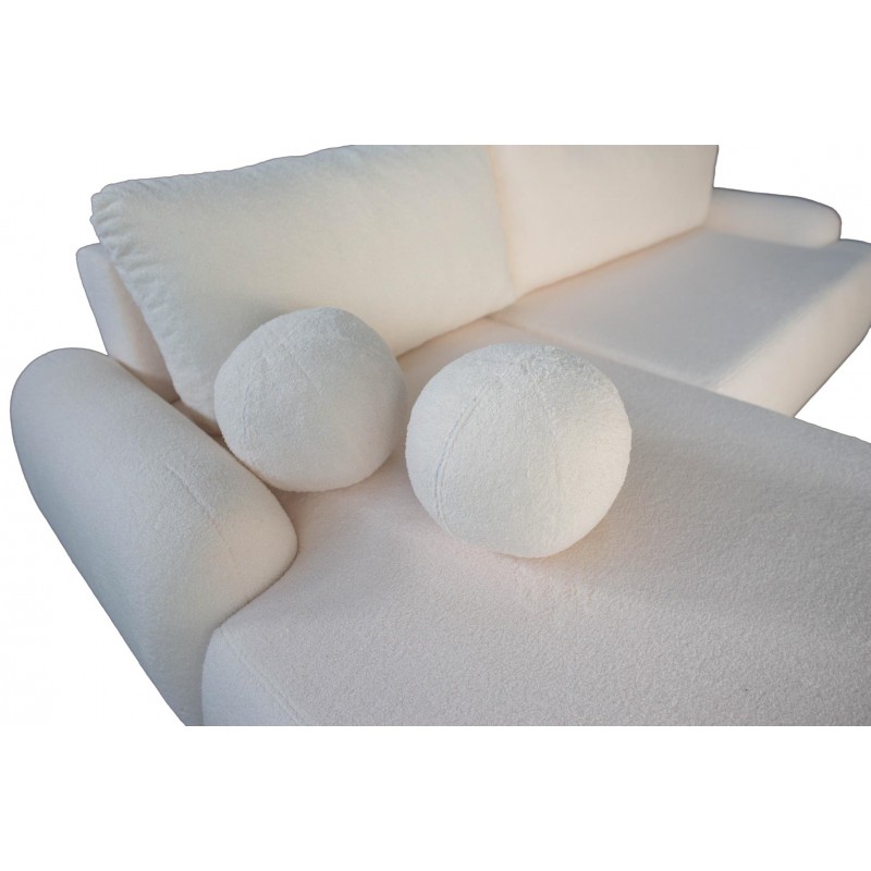 Elegante beigefarbene CLOUDY-Ecke links aus Lammfellstoff mit abgerundeten Seiten und dekorativen kugelförmigen Kissen 9/9